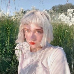 Meet your Posher, Terry